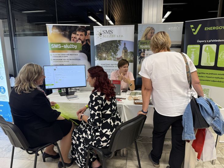 Na karlovarské Celostátní konferenci SMS ČR jsme Energovizor představovali zájemcům z řad obcí a měst.